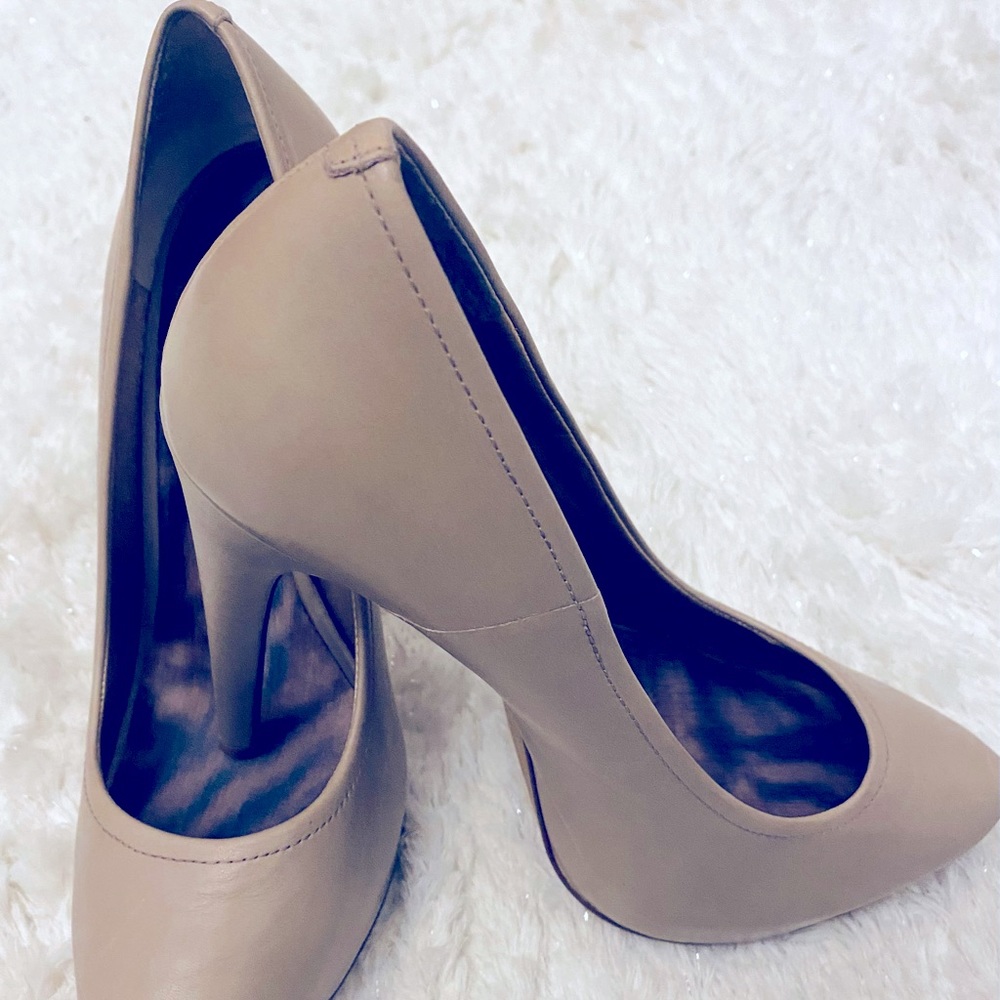 Jessica Simpson Dusty Taupe Heels